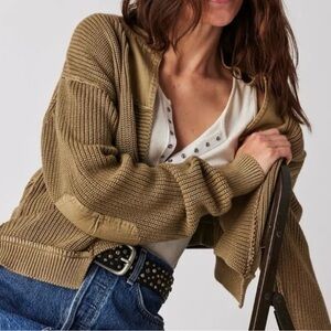 We The Free Worn Thru Slouchy Cardi 
Size L